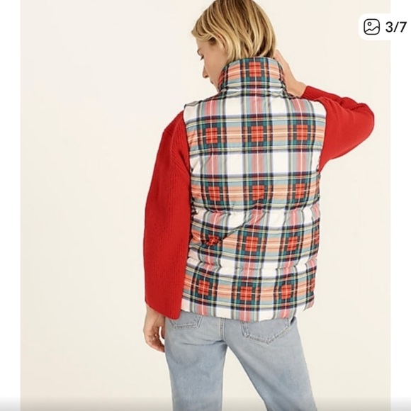 J. Crew Snowy Stewart Tartan Puffer Vest Red Black White Plaid. NWT. Size M. - Picture 2 of 5
